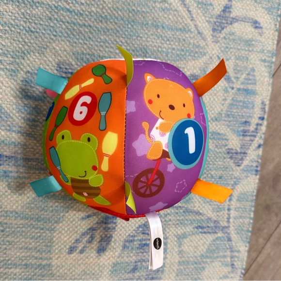 Colorful Kids Activity Ball - Picture 12 of 14